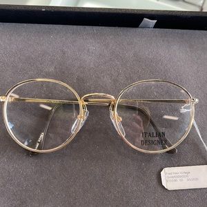 Brand new, never worn vintage eyewear! Unisex!